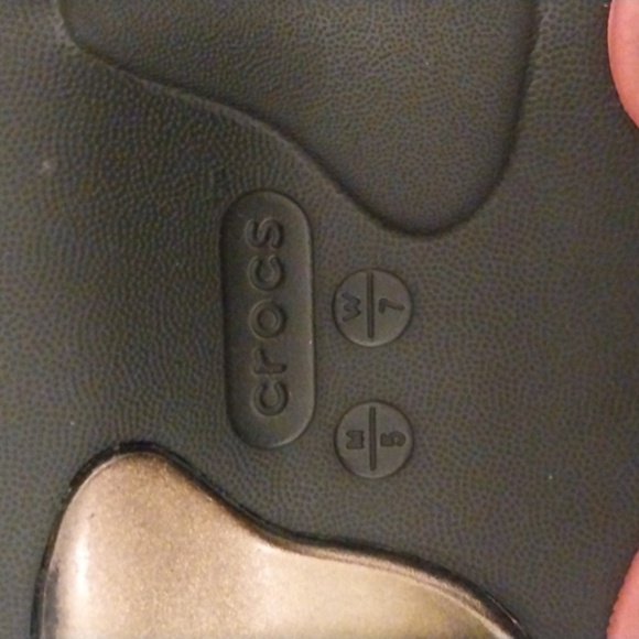 Crocs Clogs - Picture 7 of 12